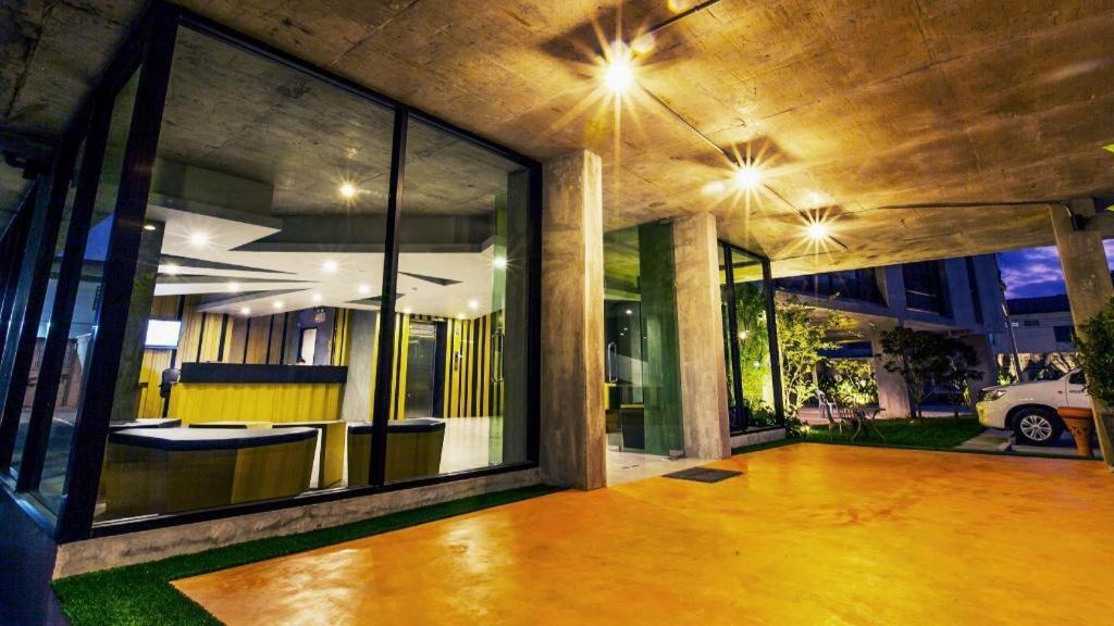 B2 Phuket Boutique & Budget Hotel Exterior foto